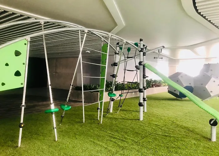 Air 1br With Balcony Free Netflix *